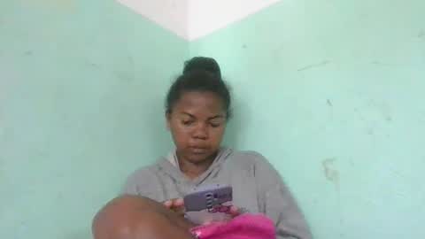 fenou122745 online show from September 16, 2025, 7:09 am