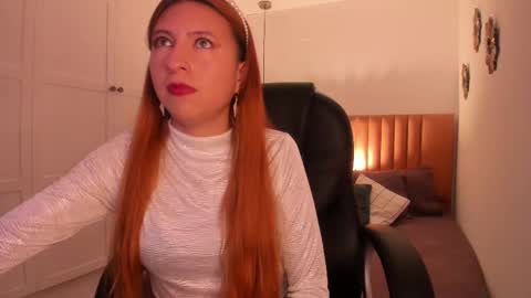 Fernanda online show from February 17, 2025, 2:26 pm