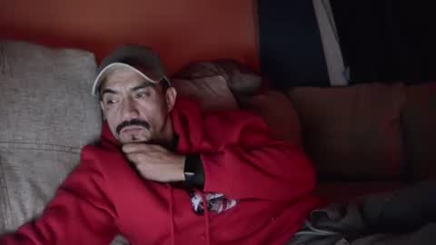 Snapshot of fernand89 chatting on December 13, 2024, 5:49 am fernand89 online show from December 13, 2024, 5:49 am