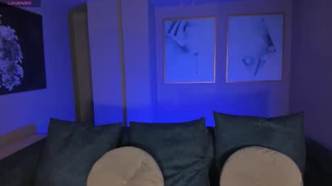 FER  online show from October 20, 2025, 10:59 am