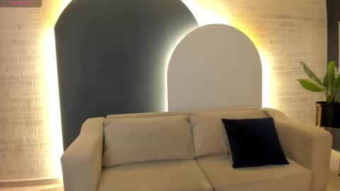 FER  online show from November 13, 2025, 10:47 am