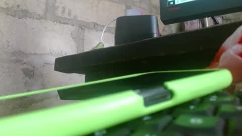 fernandez_latinblack online show from September 30, 2025, 6:57 pm