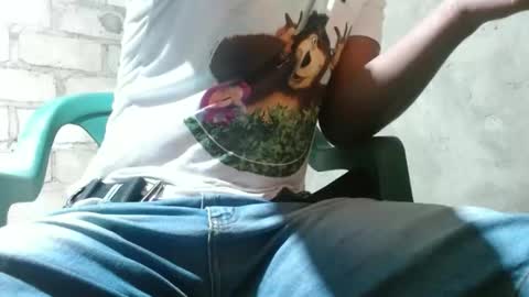 fernandez_latinblack online show from October 21, 2025, 6:36 am