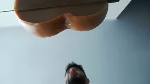 Samuel online show from November 27, 2025, 3:47 pm