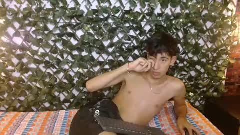 FER PHOENIX online show from February 11, 2025, 9:42 am