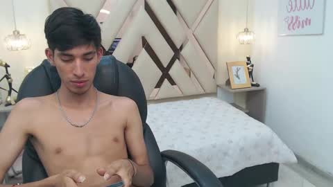 FER PHOENIX online show from February 15, 2025, 10:22 am