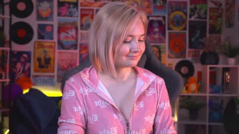 Rey online show from December 7, 2024, 11:40 am