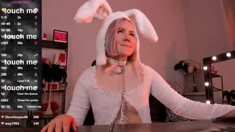 Rey online show from February 28, 2025, 8:39 pm