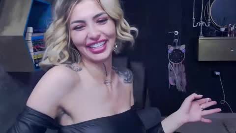 Sarah online show from December 2, 2024, 10:56 pm