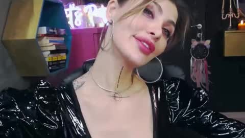 Sarah online show from February 27, 2025, 2:21 am