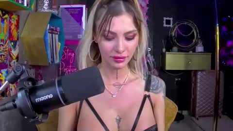 Snapshot of fetishsarah chatting on May 9, 2026, 7:52 pm Sarah online show from May 9, 2026, 7:52 pm