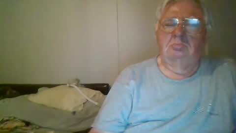 fewxtrapounds985 online show from October 1, 2025, 12:55 pm