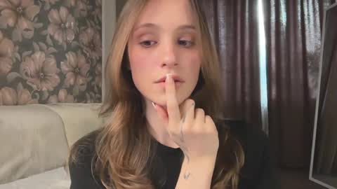 Lisa online show from April 2, 2026, 10:13 am