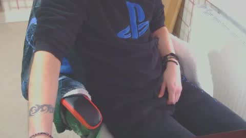 ffys2025 online show from December 29, 2024, 11:40 am