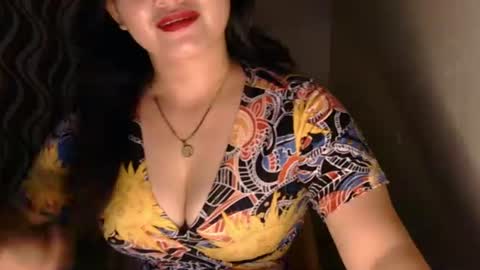 fhwilloughbyxx online show from June 10, 2026, 11:42 am