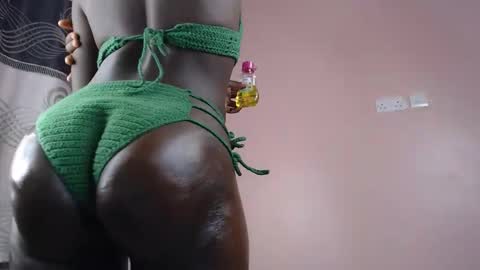 fierylola online show from November 30, 2025, 11:31 pm