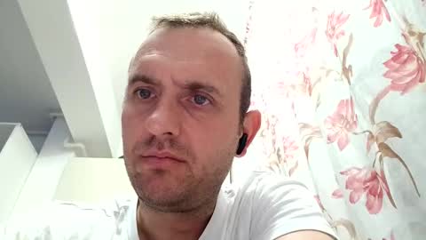 Nick online show from October 31, 2025, 5:41 am