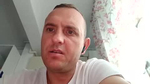 Nick online show from November 17, 2025, 6:08 am