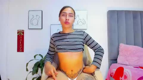 Snapshot of fiire_nymph chatting on March 5, 2025, 6:56 pm ... .  NINFA  . ... online show from March 5, 2025, 6:56 pm
