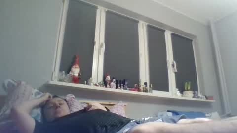 filipek757 online show from December 21, 2025, 9:55 pm