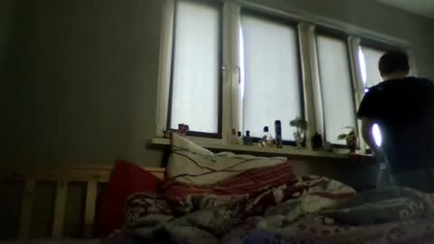 filipek757 online show from April 2, 2026, 8:12 am