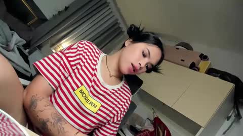 Sandy online show from December 14, 2024, 11:07 am