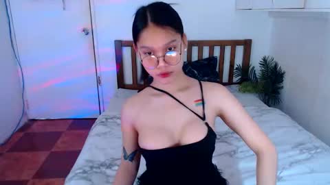 sweet online show from September 18, 2025, 8:16 am