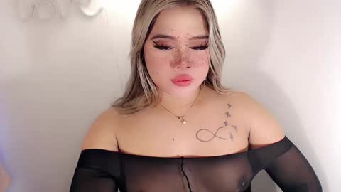 Snapshot of filipina_slutty69xxx chatting on November 6, 2025, 12:22 am Angela DONT FORGET TO FOLLOW AND GIVE ME APPRECIATION online show from November 6, 2025, 12:22 am