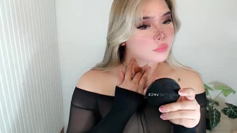 Snapshot of filipina_slutty69xxx chatting on November 29, 2025, 3:20 am Angela DONT FORGET TO FOLLOW AND GIVE ME APPRECIATION online show from November 29, 2025, 3:20 am