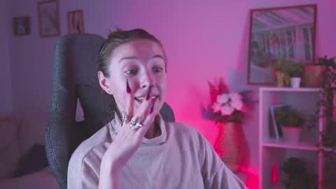 cap and Lana  online show from December 14, 2024, 3:04 pm