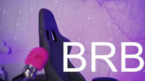 cap and Lana  online show from December 28, 2024, 2:21 pm