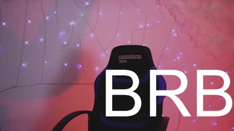 cap and Lana  online show from January 8, 2025, 11:10 am