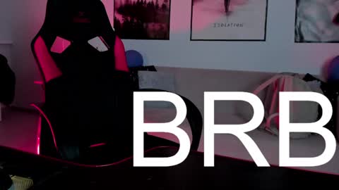 cap and Lana  online show from February 6, 2025, 2:15 pm