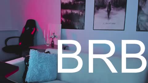 cap and Lana  online show from February 13, 2025, 5:16 am