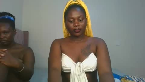 Snapshot of fine_melanie chatting on January 17, 2026, 12:37 am melanie online show from January 17, 2026, 12:37 am