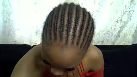 fine_queen12 online show from May 15, 2026, 10:22 am
