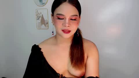 Jasmine online show from May 31, 2026, 10:22 pm