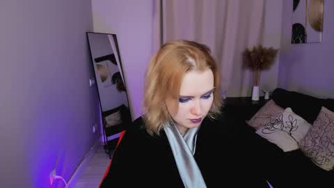 Fiona online show from March 19, 2026, 9:52 pm