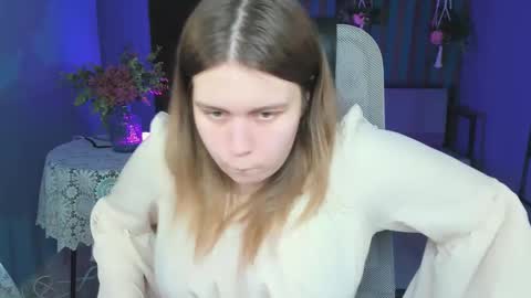 fiora online show from February 11, 2025, 1:20 pm