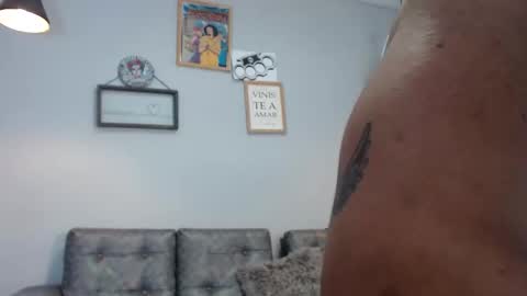 fire_boy69 online show from November 26, 2025, 2:40 pm