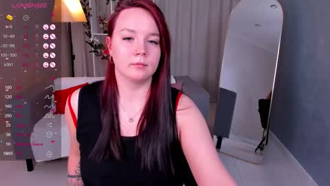 fire_emily online show from December 17, 2025, 1:33 am