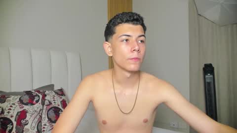 Nicolas online show from November 13, 2025, 12:59 pm