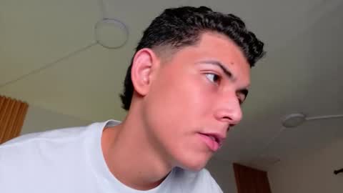 Nicolas online show from February 28, 2026, 1:12 pm