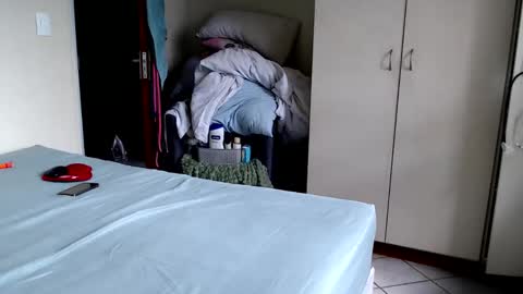 fitblair66_ online show from November 25, 2025, 12:05 pm