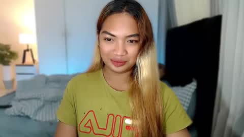 fitfemme_anna online show from March 15, 2026, 5:46 am