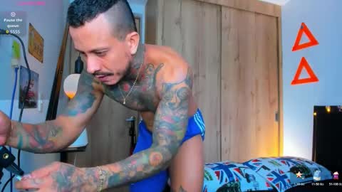 Elias Valencia online show from November 13, 2025, 10:58 am