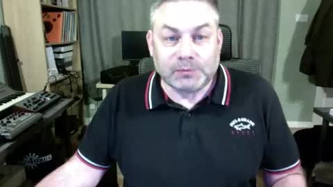 fittiesonly online show from December 2, 2025, 9:54 pm