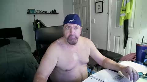 Snapshot of flaguy3233 chatting on February 4, 2025, 5:01 pm Florida guy online show from February 4, 2025, 5:01 pm