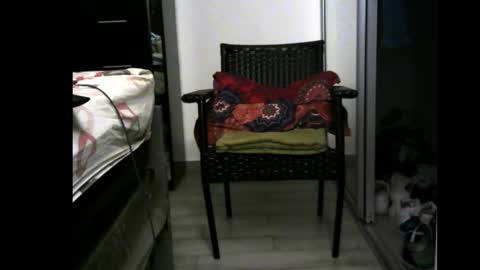 flakoguebu online show from February 5, 2026, 10:03 pm