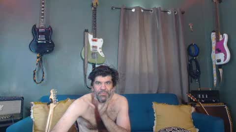 Flannel Dong online show from October 10, 2025, 7:46 pm